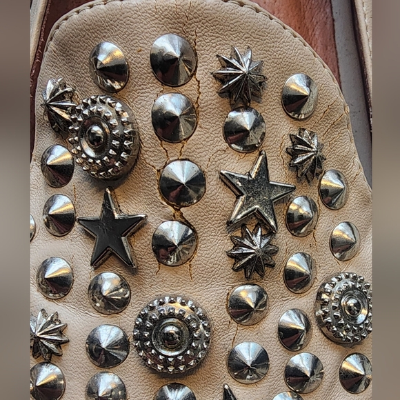 Jeffrey Campbell Ibiza Last Handmade Spiked/ Studded Flats in Cream. 8 1/2 - Picture 13 of 13